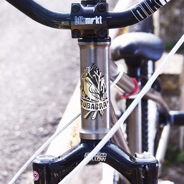 Bird motif bicycle head badge emblem by Rui & Aguri Fine Jewelry