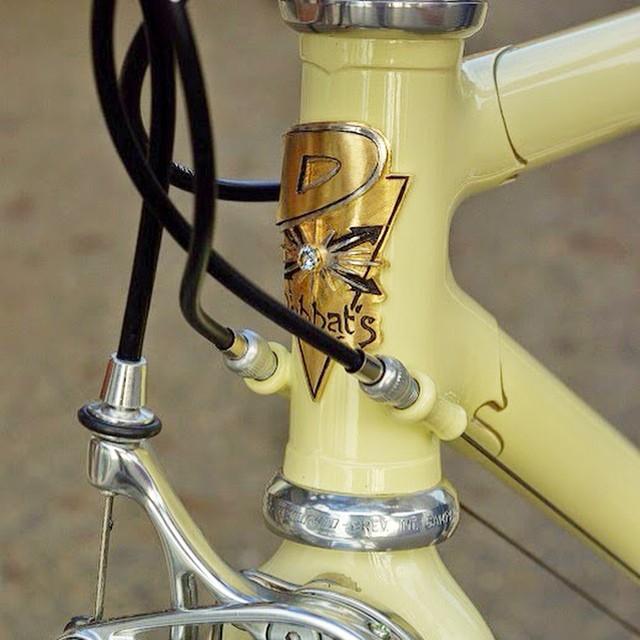Bird motif bicycle head badge emblem by Rui & Aguri Fine Jewelry