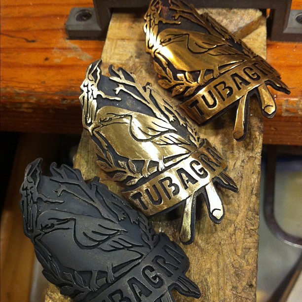Bird motif bicycle head badge emblem by Rui & Aguri Fine Jewelry